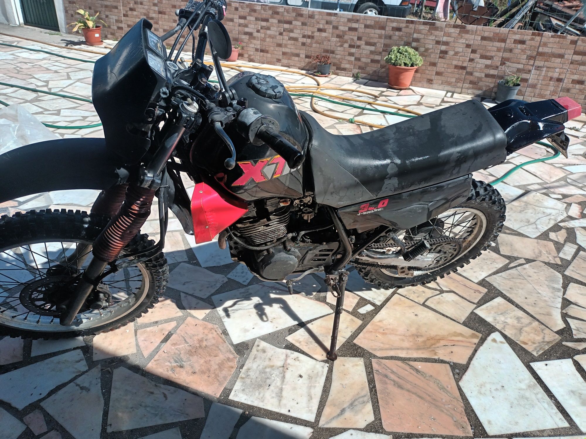 Mota Yamaha XT 350