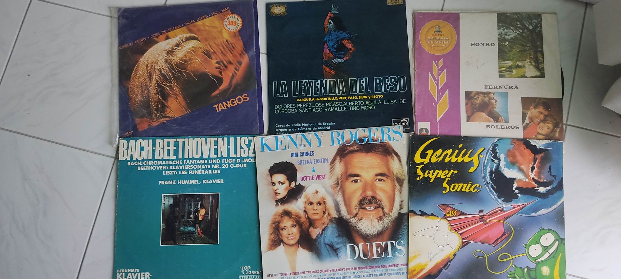 Discos vinil LP e singles