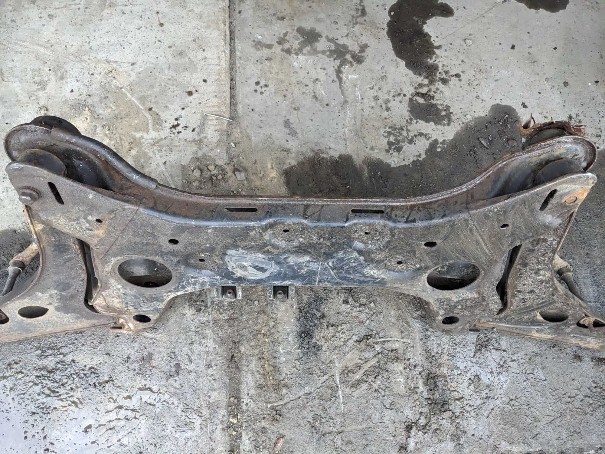 Ford Transit MK5 Sanki Wózek Belka Kołyska Trawers Przód Przednie