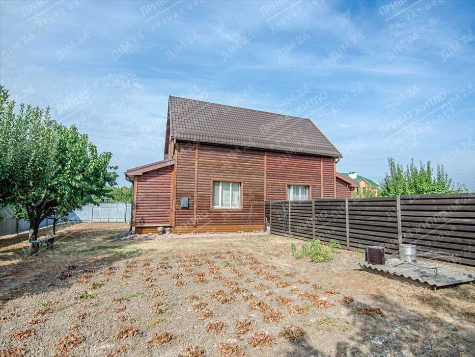 Просторий дуплекс із душею — Ваш ідеальний дім у селі Гора!