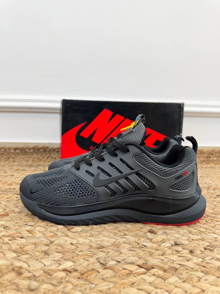 Кросівки чоловічі скрізна сітка Nike Zoom Winflo
