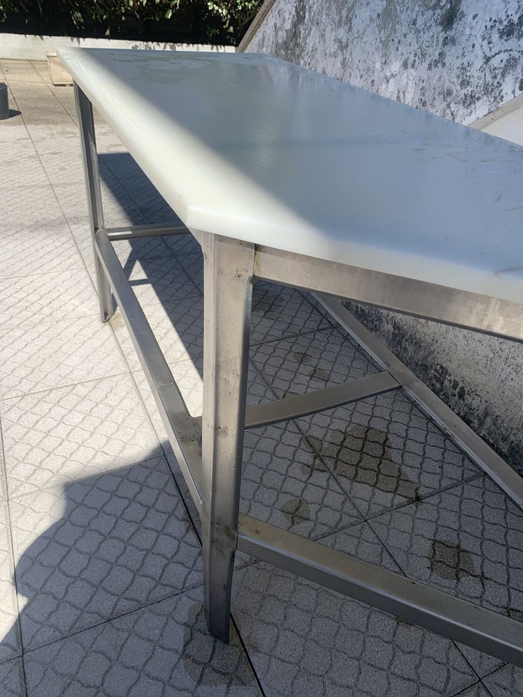 Mesa de corte / apoio