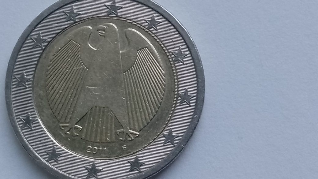 Monety 2 Euro z błędami w druku