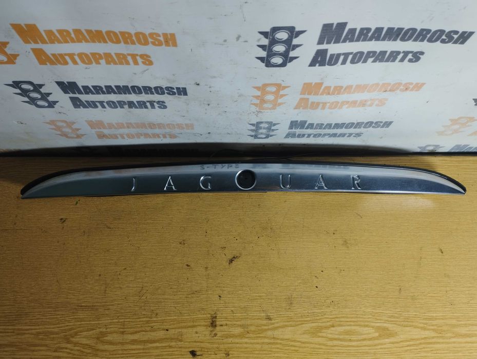 Накладка підсвітка планка номеру молдінг багажнику jaguar s-type 3.0