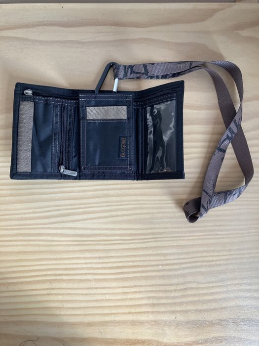 Carteira Billabong em ótimo estado