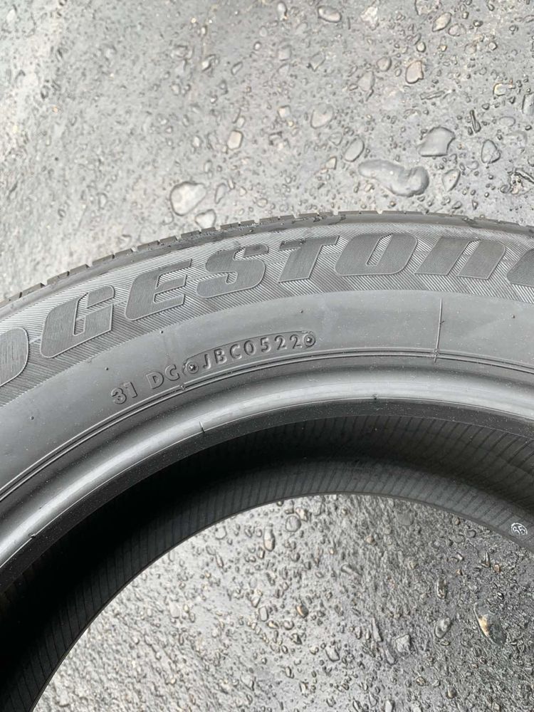 Шини 235/60 R18 Bridgestone 2022/2019  рік 7/6,5 мм 235 60 18