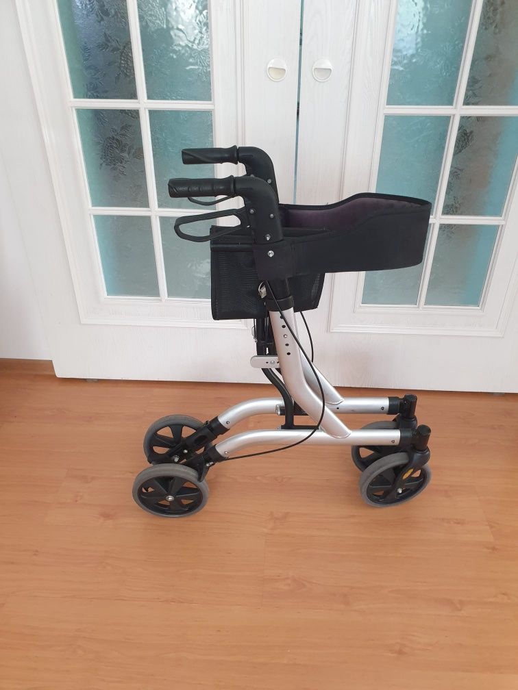 Chodzik balkonik lekki aluminium składany.