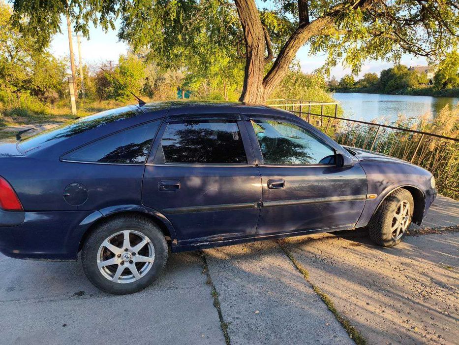 Opel Vectra 2.0  без торга
