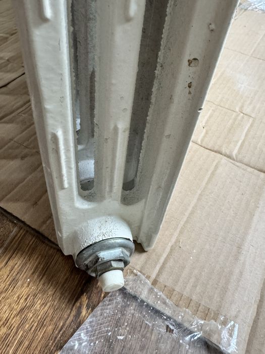 Радиатор отопления. 15 секций. Чугун