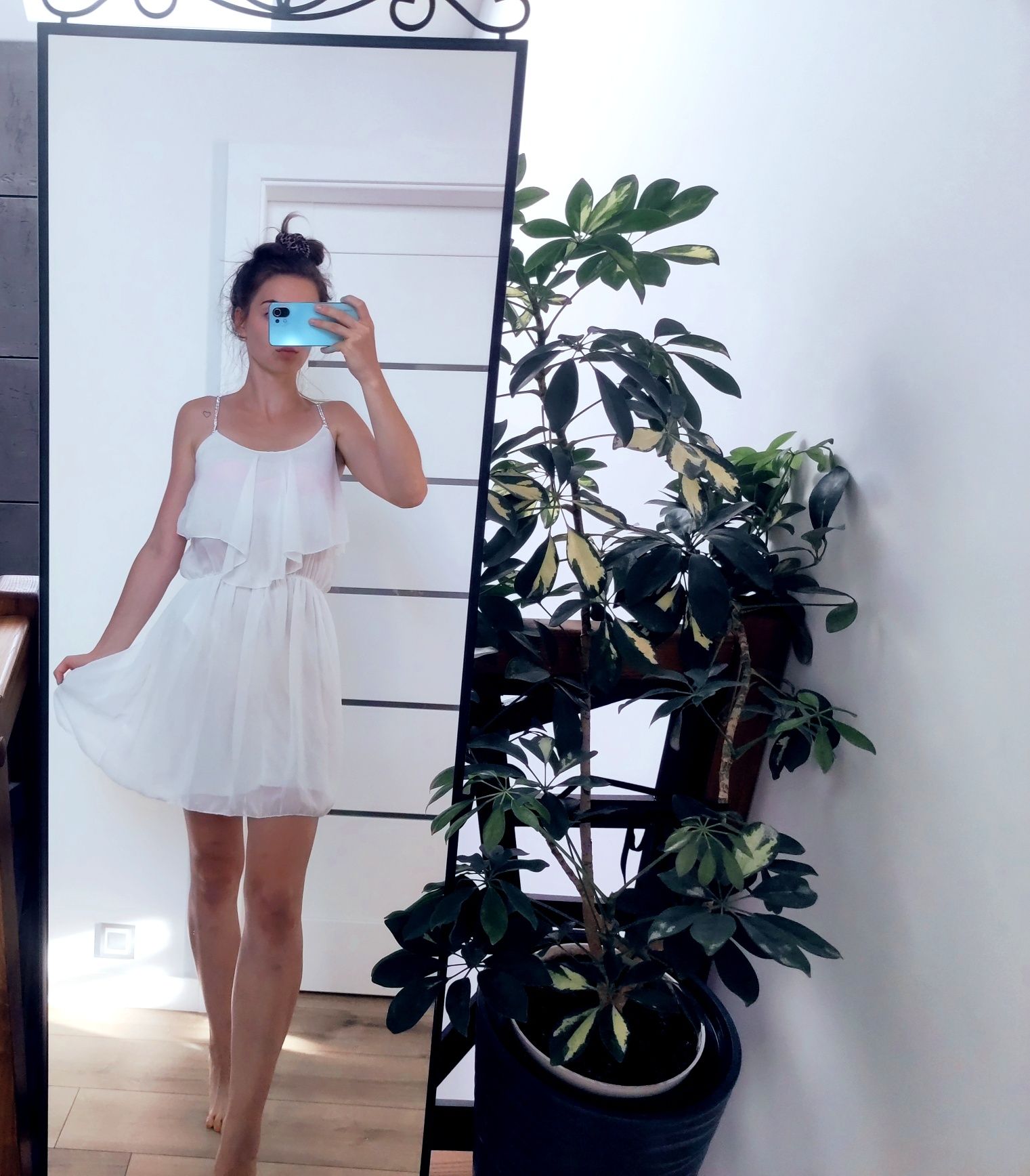 Sukienka biała Zara