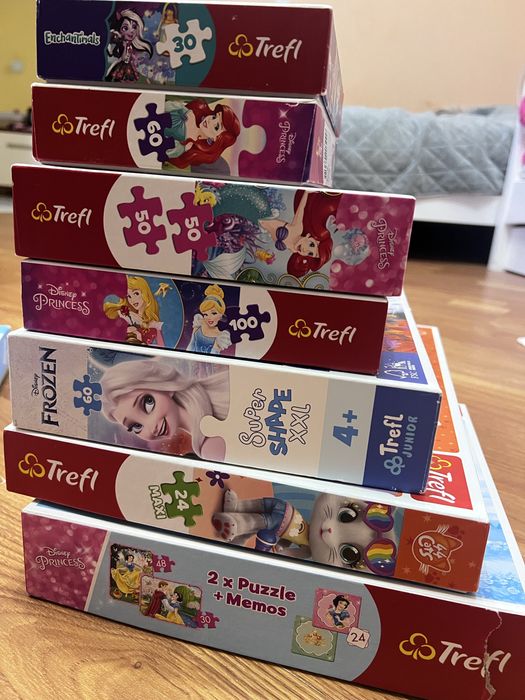 Набір пазлів  мультфільми ( для дівчинки)