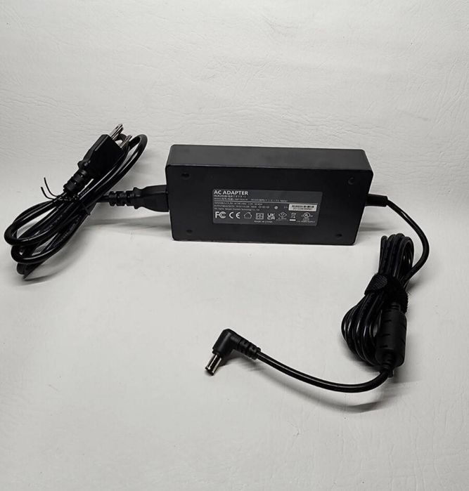 Адаптер змінного струму ADP195923H 19,5 В 9,23 А 180 Вт