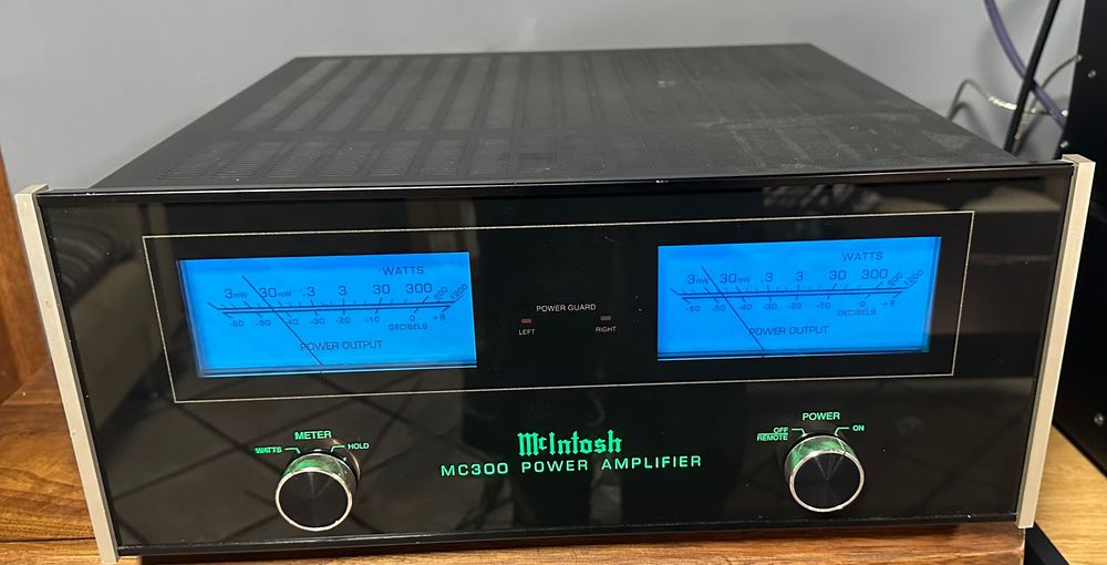 McIntosh MC300  końcówka mocy