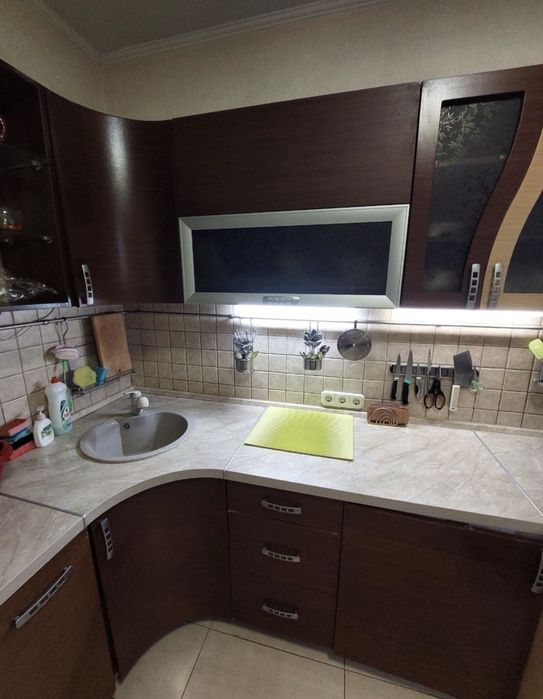 Сдам 3 ком квартиру Осокорки Позняки ТРЦ Аркадия