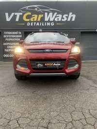 Ford Escape 2012 рік 1.6 бензин АКПП