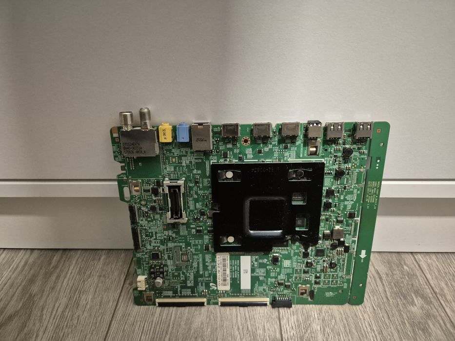Płyta główna do telewizora SAMSUNG UE50MU6172U