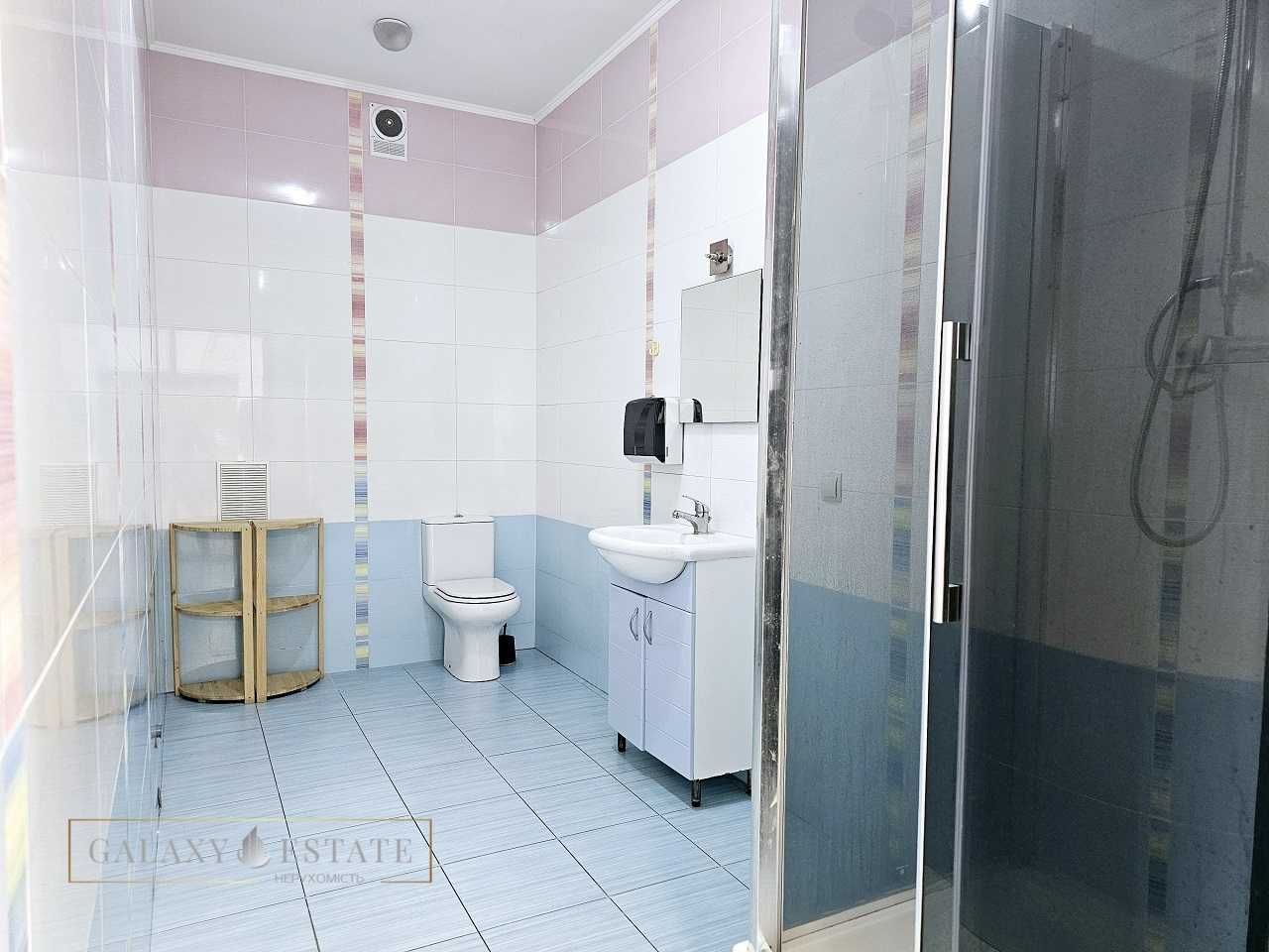 Оренда, Офіс закритого типу 292м²,вул.Раїси Окіпної 10а,м. Лівобережна
