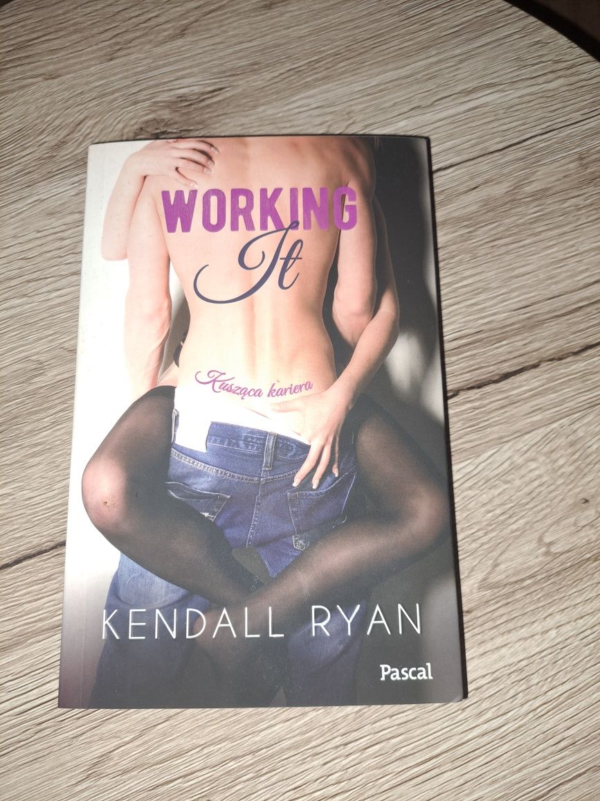 Working IT Kendall Ryan