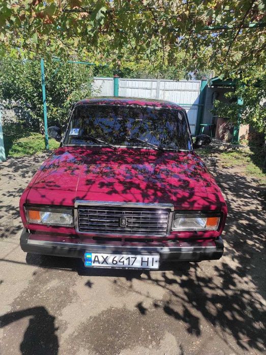 Автомобіль ВАЗ 2107