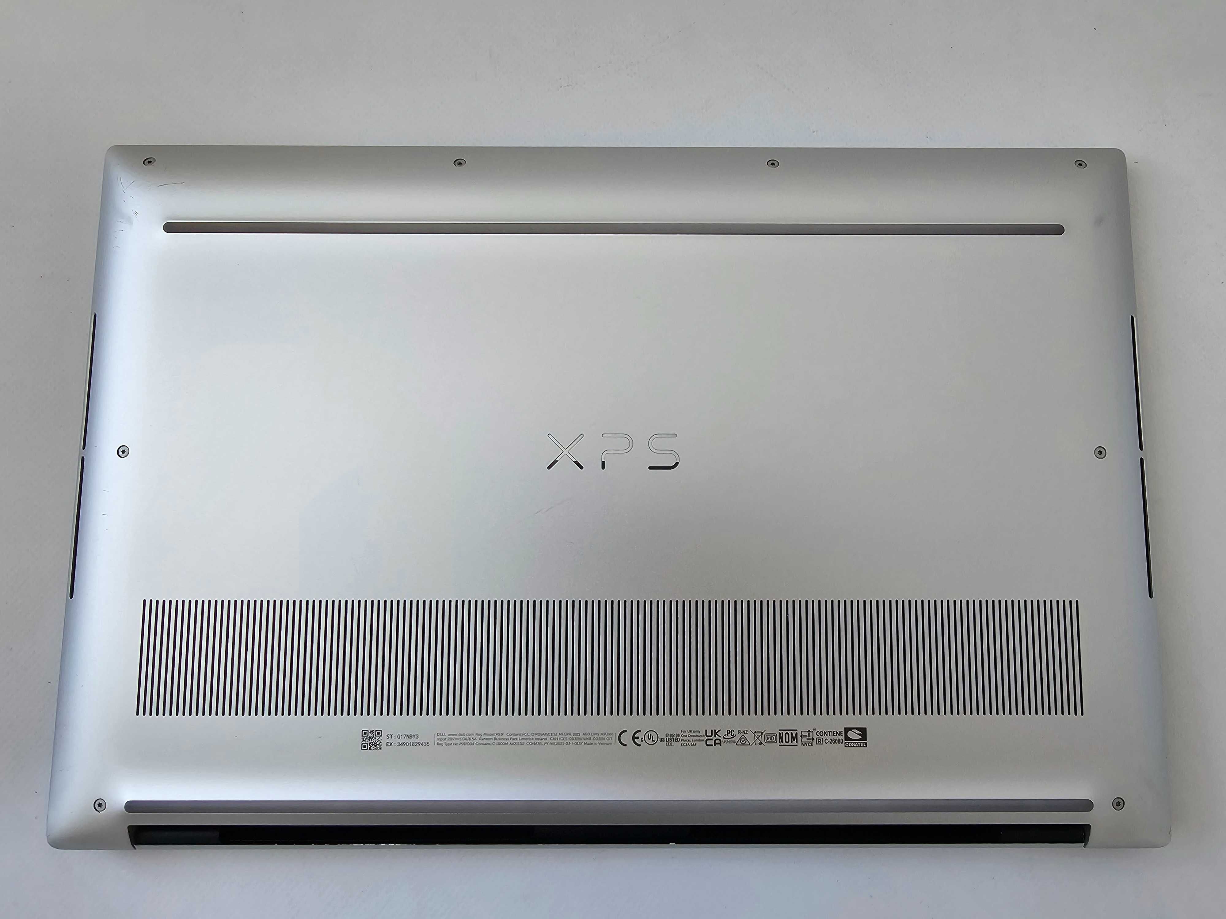 Dell XPS 9530 (2023) i7 13700H/RTX 4060/RAM 16GB/SSD 1TB/WIN 11 Pro