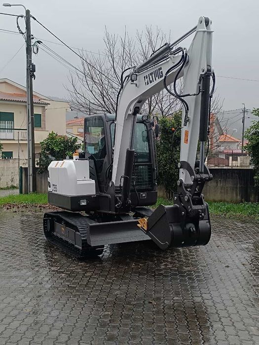 Giratória yanmar 6.5 ton LTMG LTE65