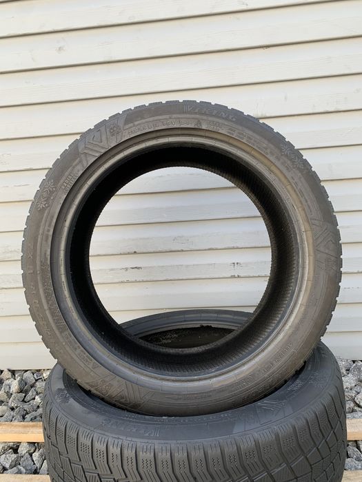 Пара зимових шин Viking 235/45 R18 WinTech