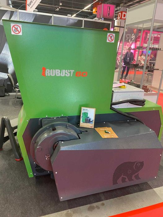 Rozdrabniacz, do drewna, płyty, MDF, DEMO Robust REUSER SD600 18,5kw