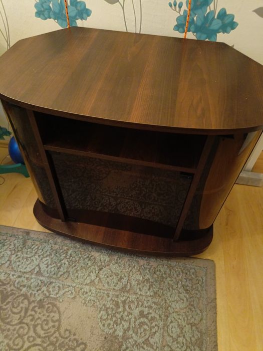 Szafka pod telewizor