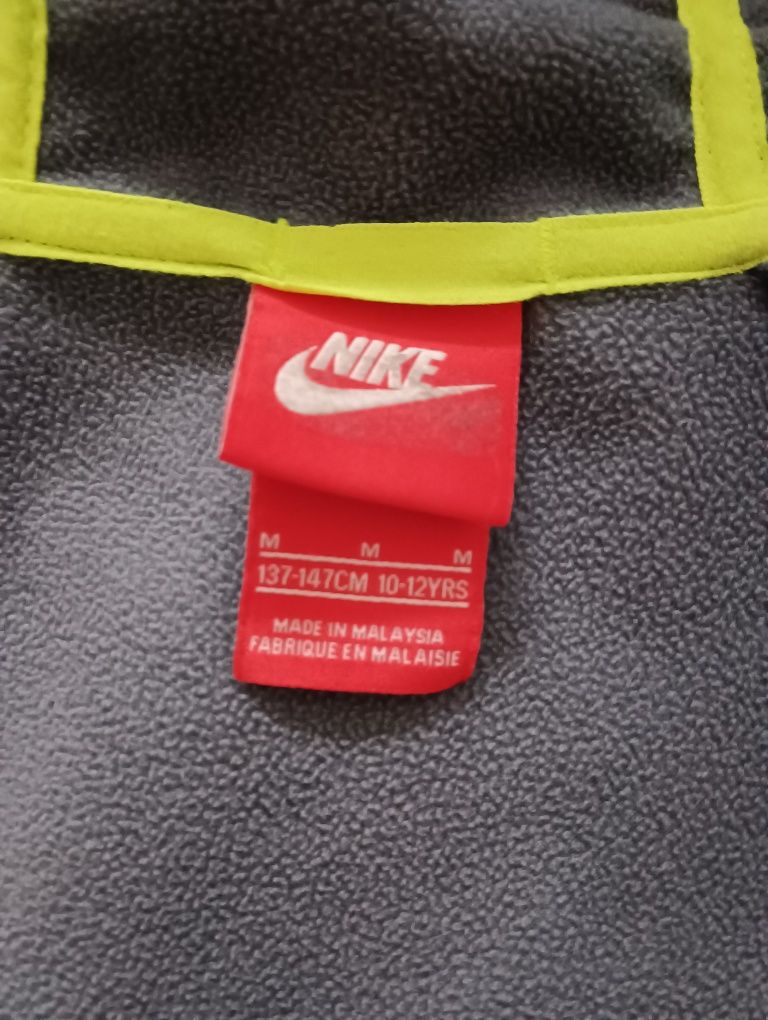 Куртка Nike 10-12 років