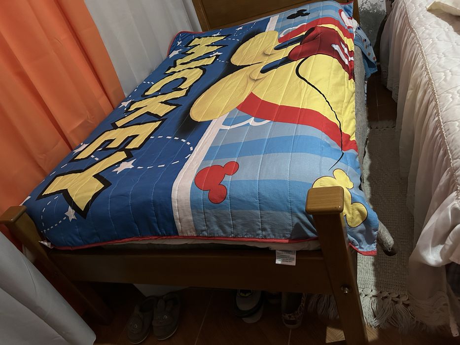 Cama de corpo e meio