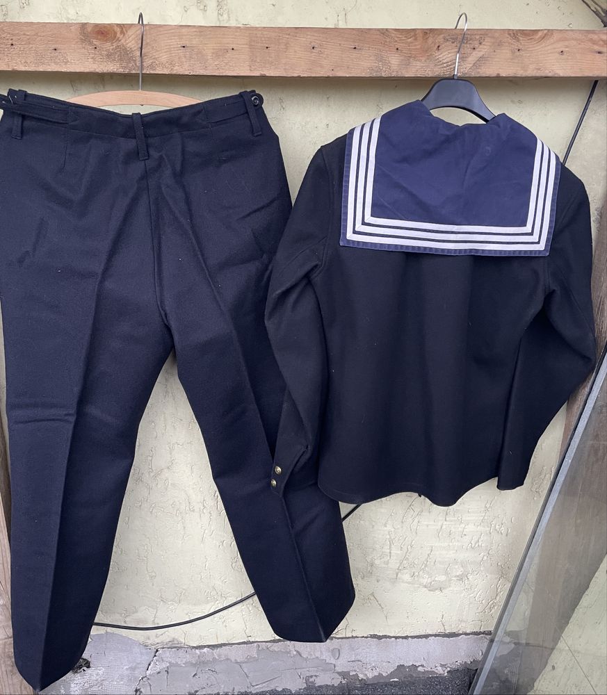 Mundur Marynarki Wojennej bluza spodnie kołnierz Krawat MW wełna sukno