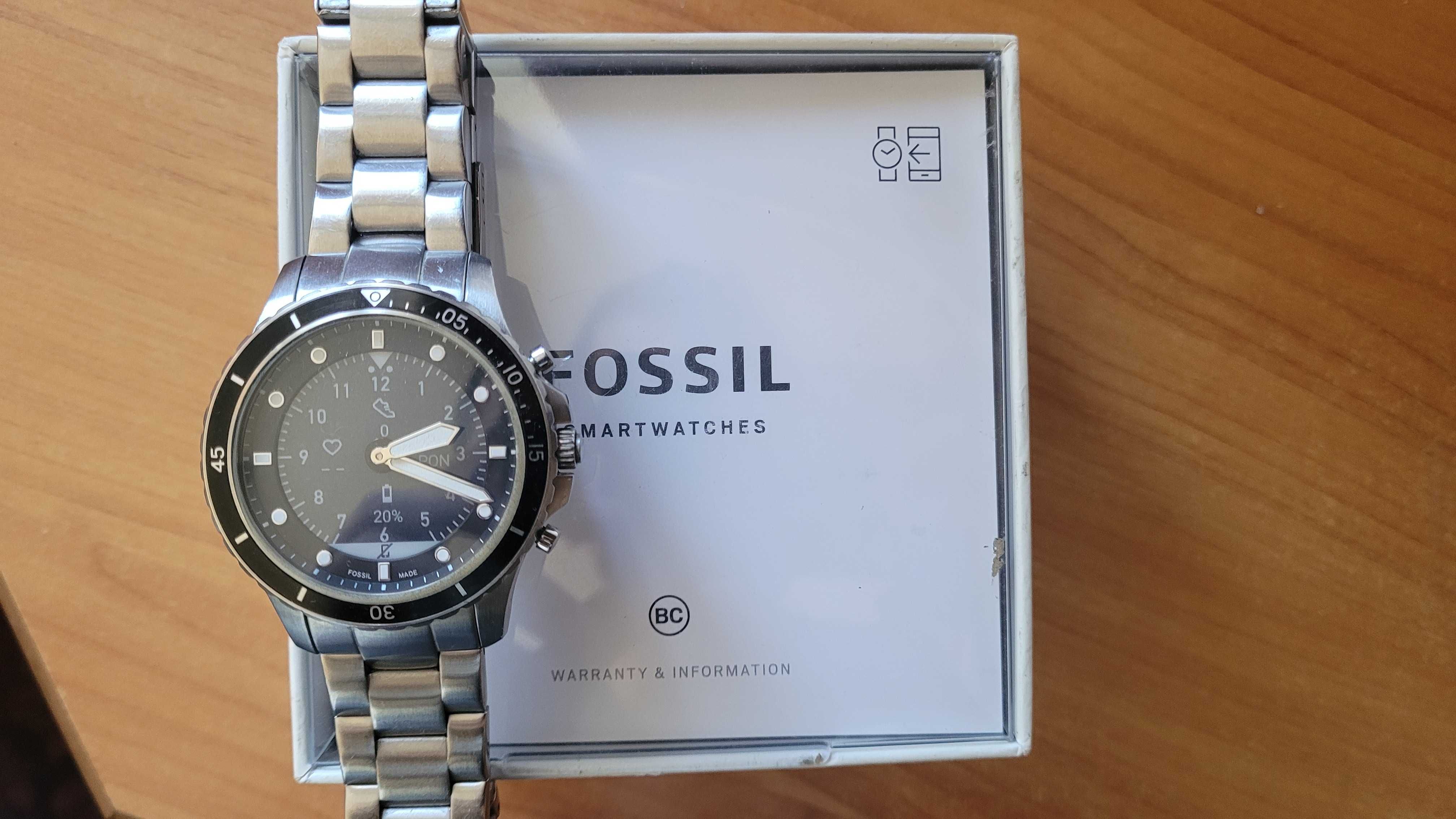 Zegarek Fossil smartwatch hybrid
