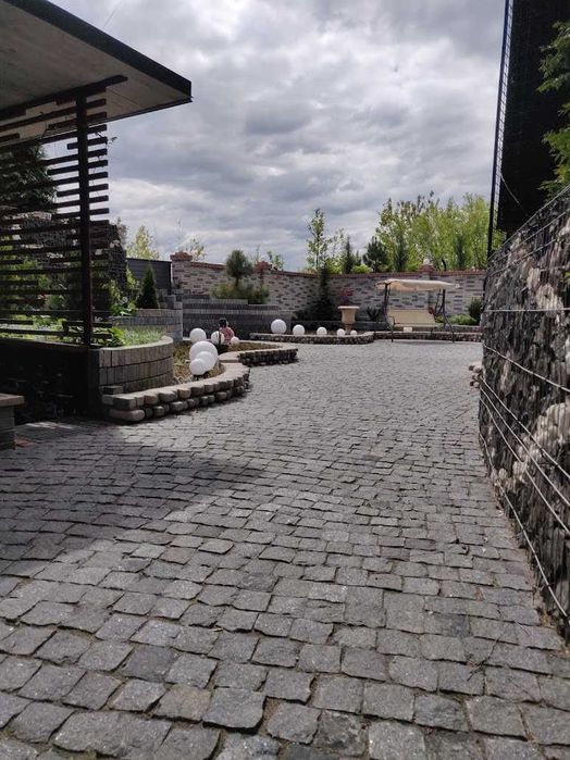 Каворкінг (робоче місце на день)
