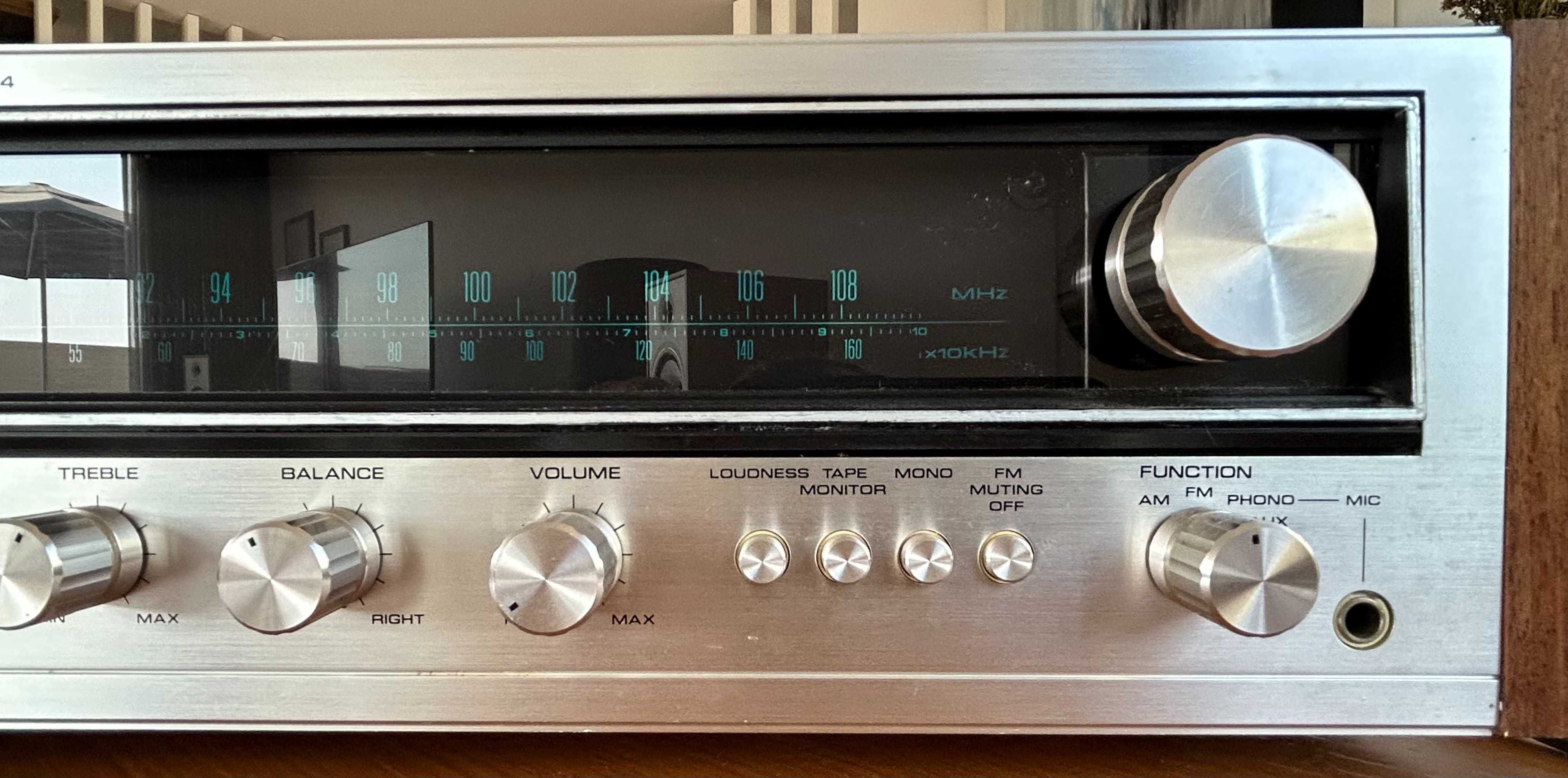 Pioneer SX-434 – Receiver com alma vintage