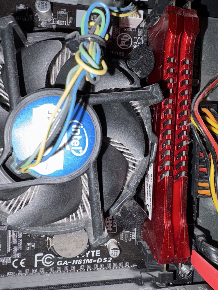 Komputer PC Gigabyte i5, 8GB hyperx, gtx1050 2GB