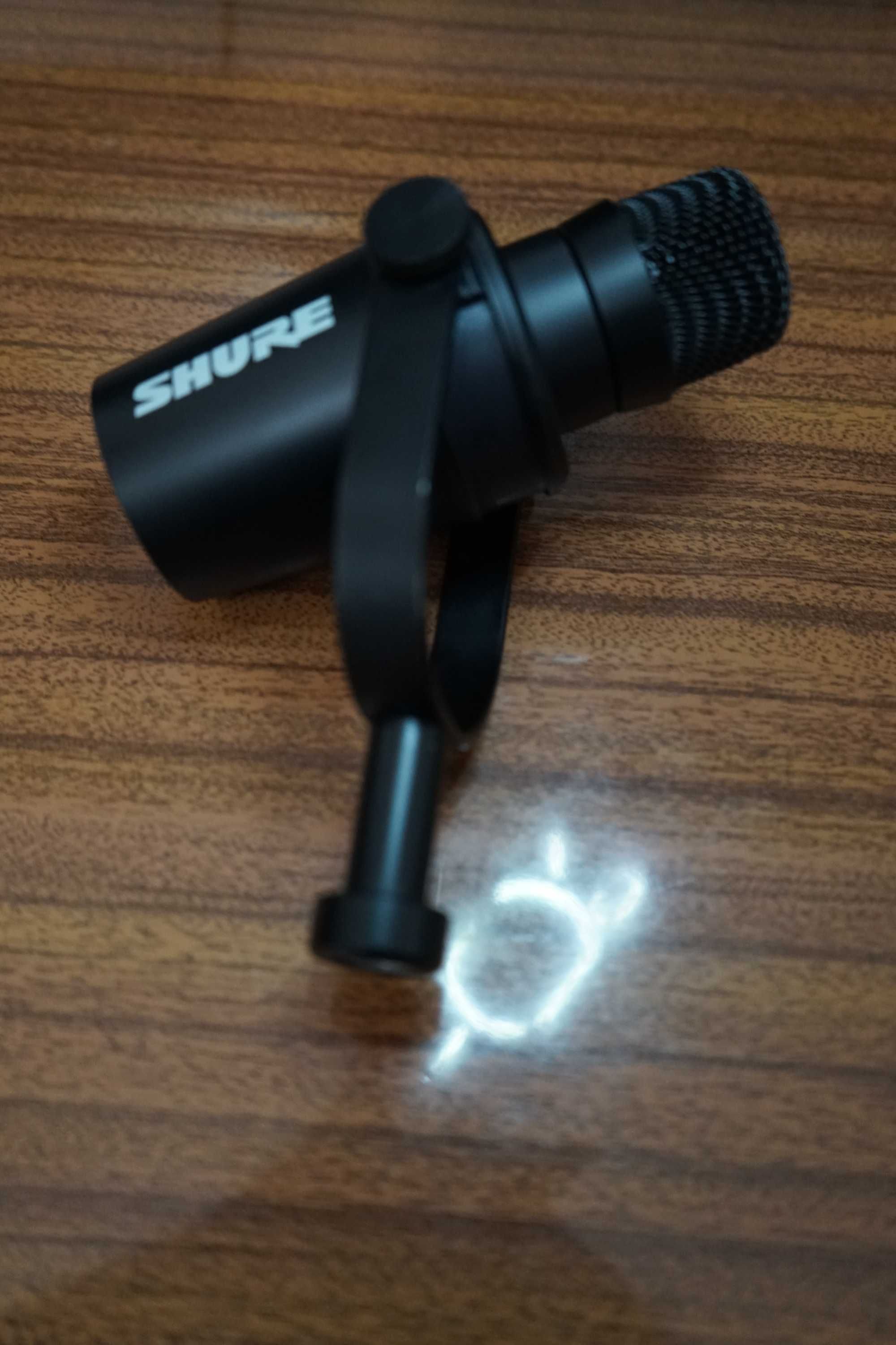 Microfone Shure MV7X