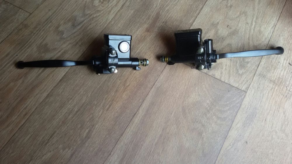 Ручки рычаги руля под дисковый тормоз, ручка машинка тормозная.