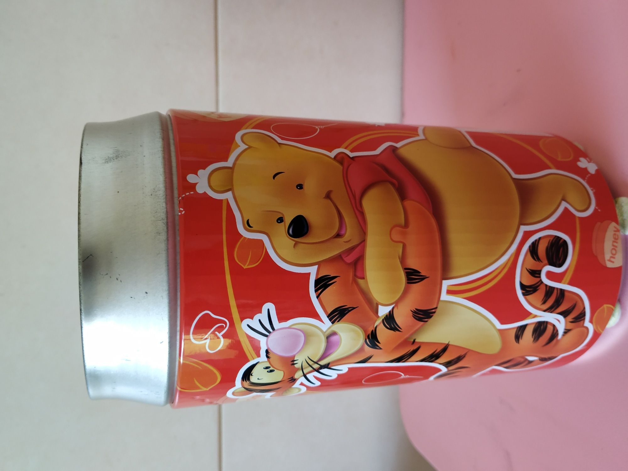 Diversos do Winnie the Pooh em muito bom estado