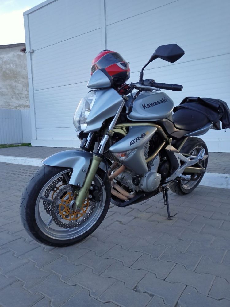 Продам Kawasaki ER6n