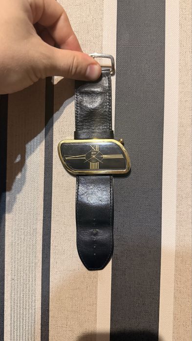 Часы наручные женские