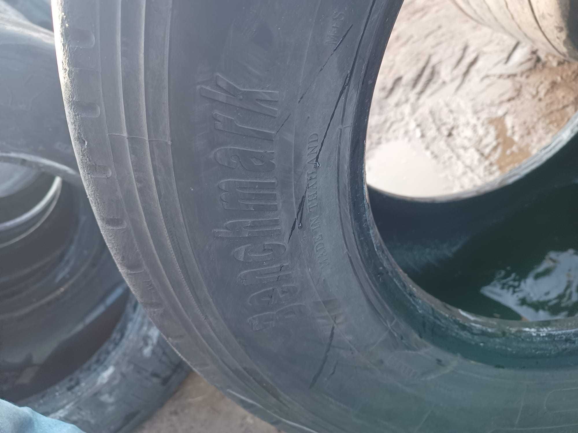 Opony ciężarowe zimowe 445/45R19.5 Linglong T820 naczepa mega