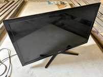 Telewizor AKAI 32” AKSE3278CH – sprawny, bez pilota