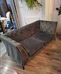 Sprzedam sofę - typu chesterfield.