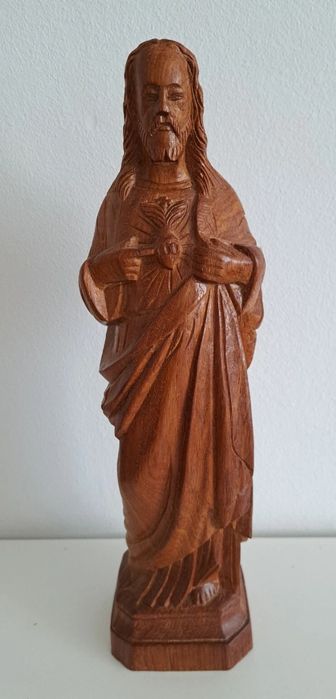 Figura w drewnie Jezus Chrystus  Serce Jezusa Chrystusa H 33 cm