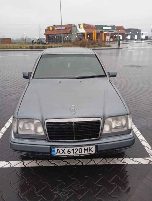 Продам мерседес 124