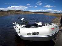 Embarcação de recreio Honwave T32 IE + motor Honda BF6