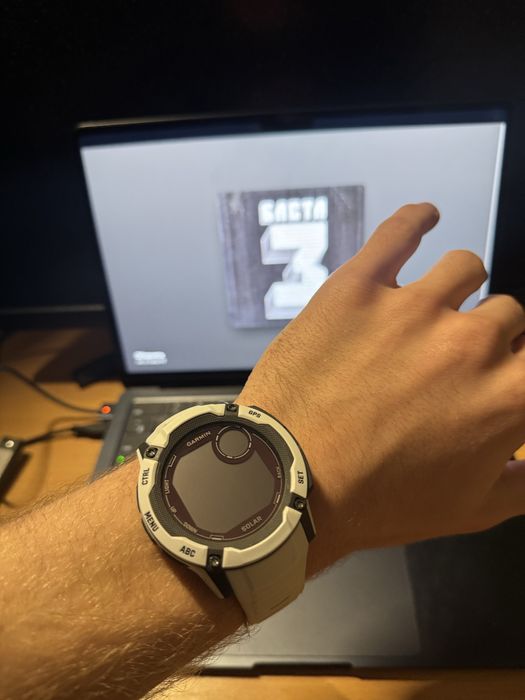 Смарт-годинник Garmin Instinct 2X Solar 51мм білий