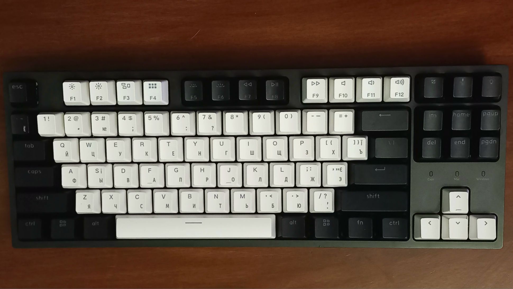 клавіатура Keychron C1