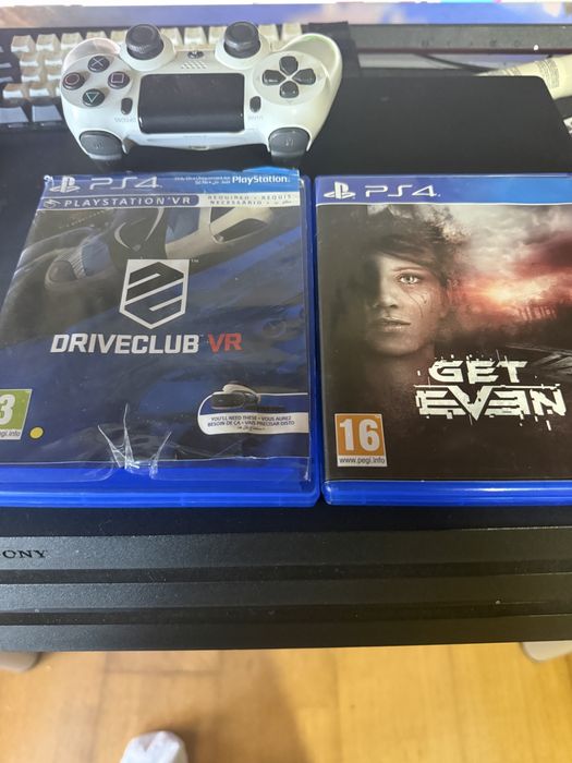 ps4 Pro perfeito estado