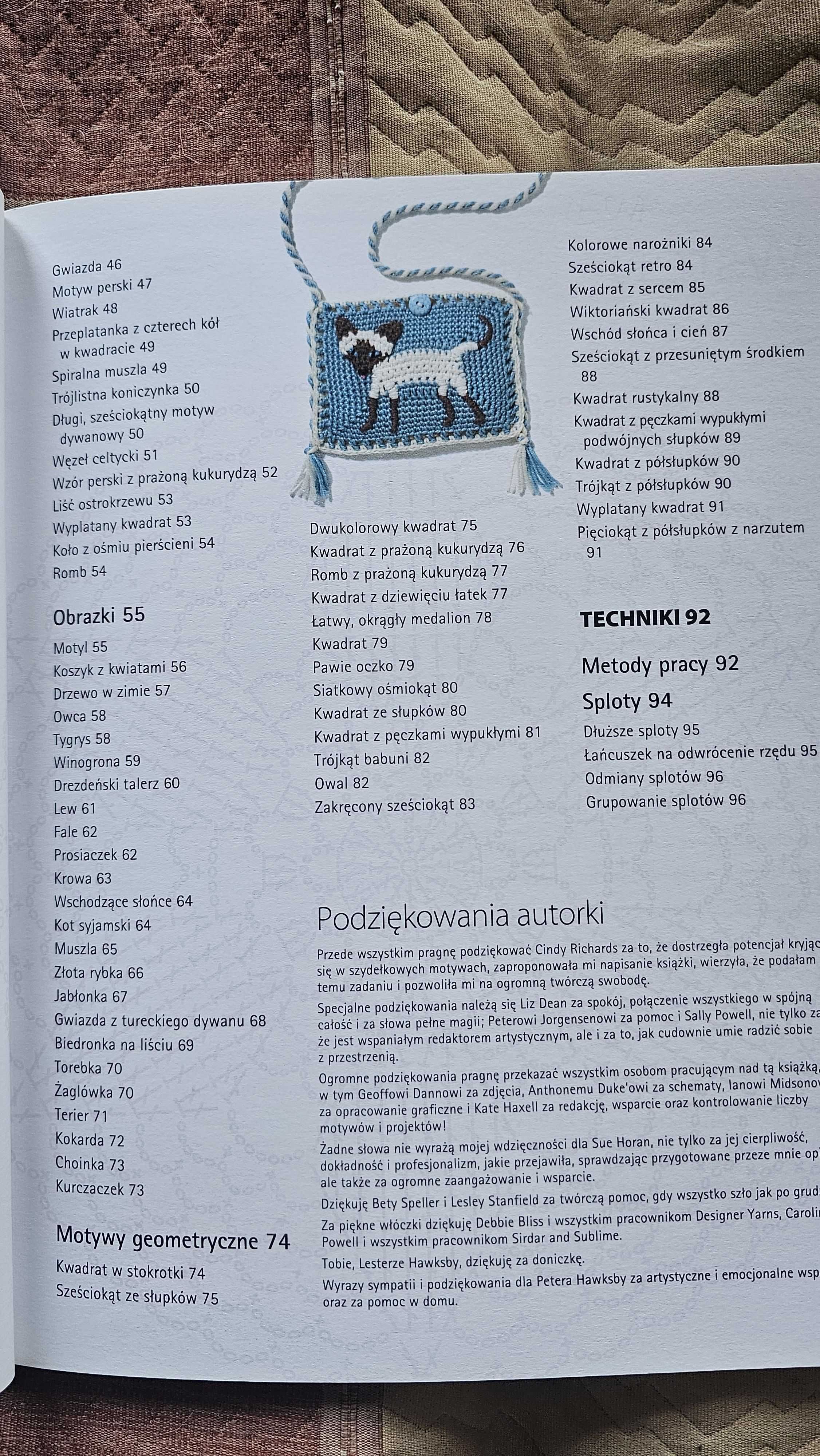 AT 126 motywów szydełkowych Melody Griffiths SPIS treści